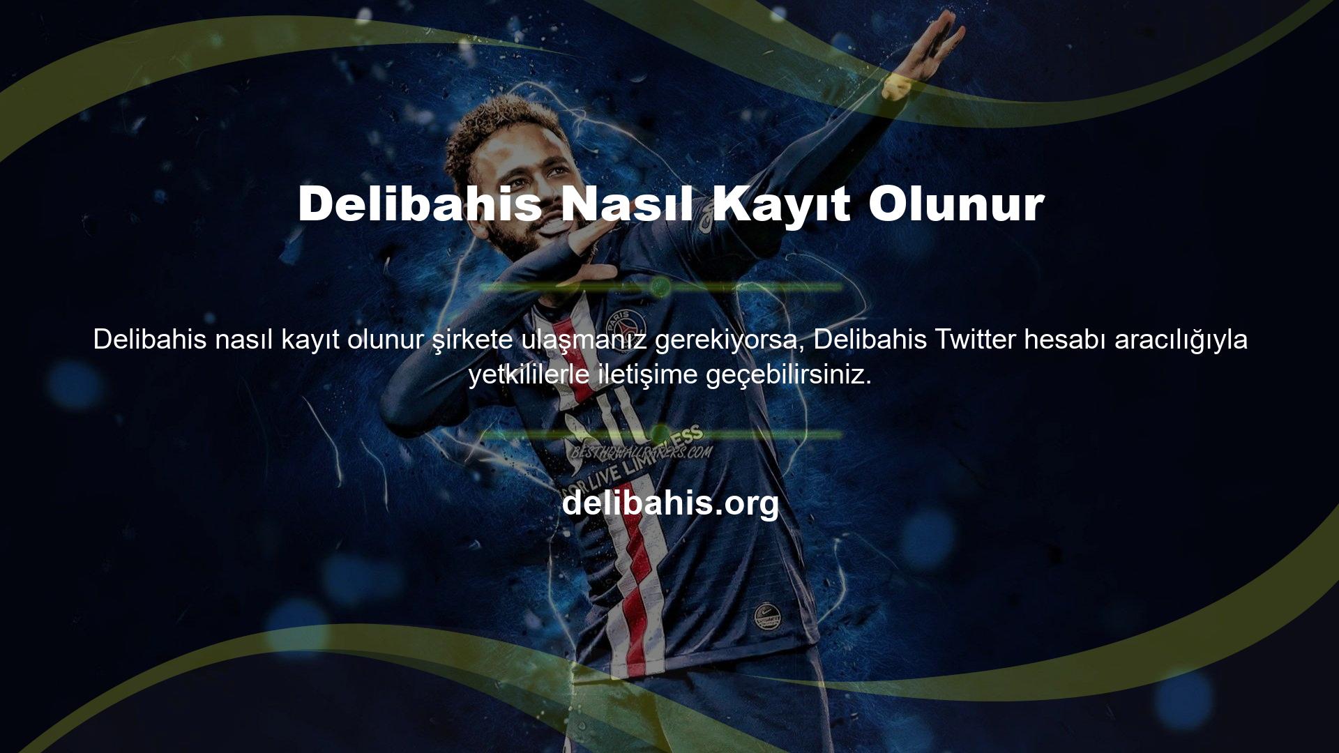 Web sitesi, Twitter'ın birincil kanallardan biri olduğu çeşitli sosyal medya platformlarını kullanıyor